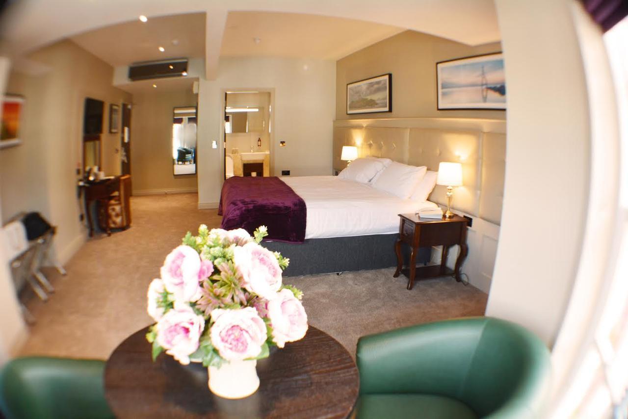 Rooms At Rue Omagh Exteriör bild